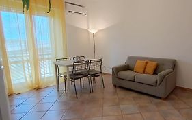 Top Apartment
